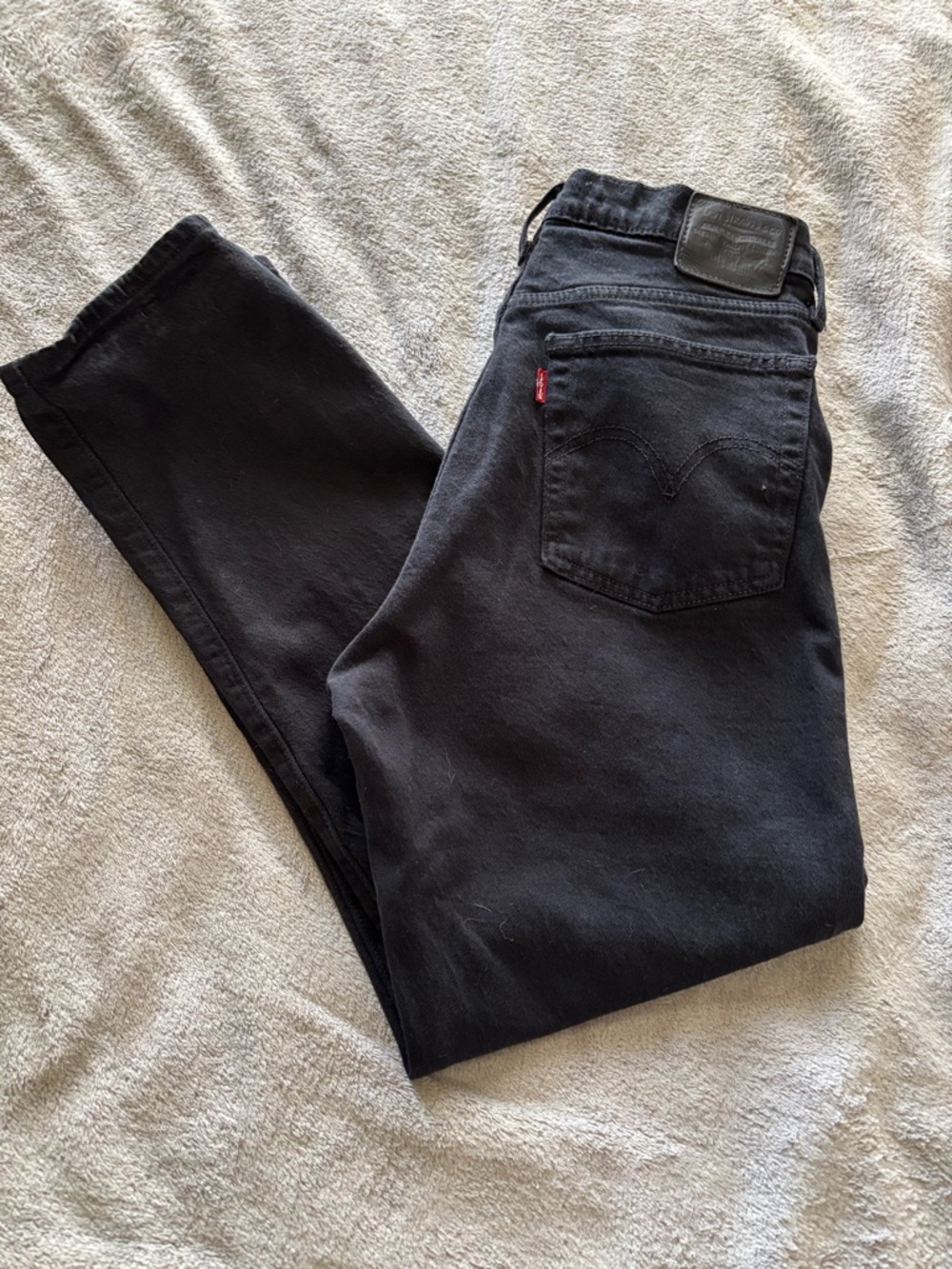 Levi's High Rise Women's Black wedgie Jeans